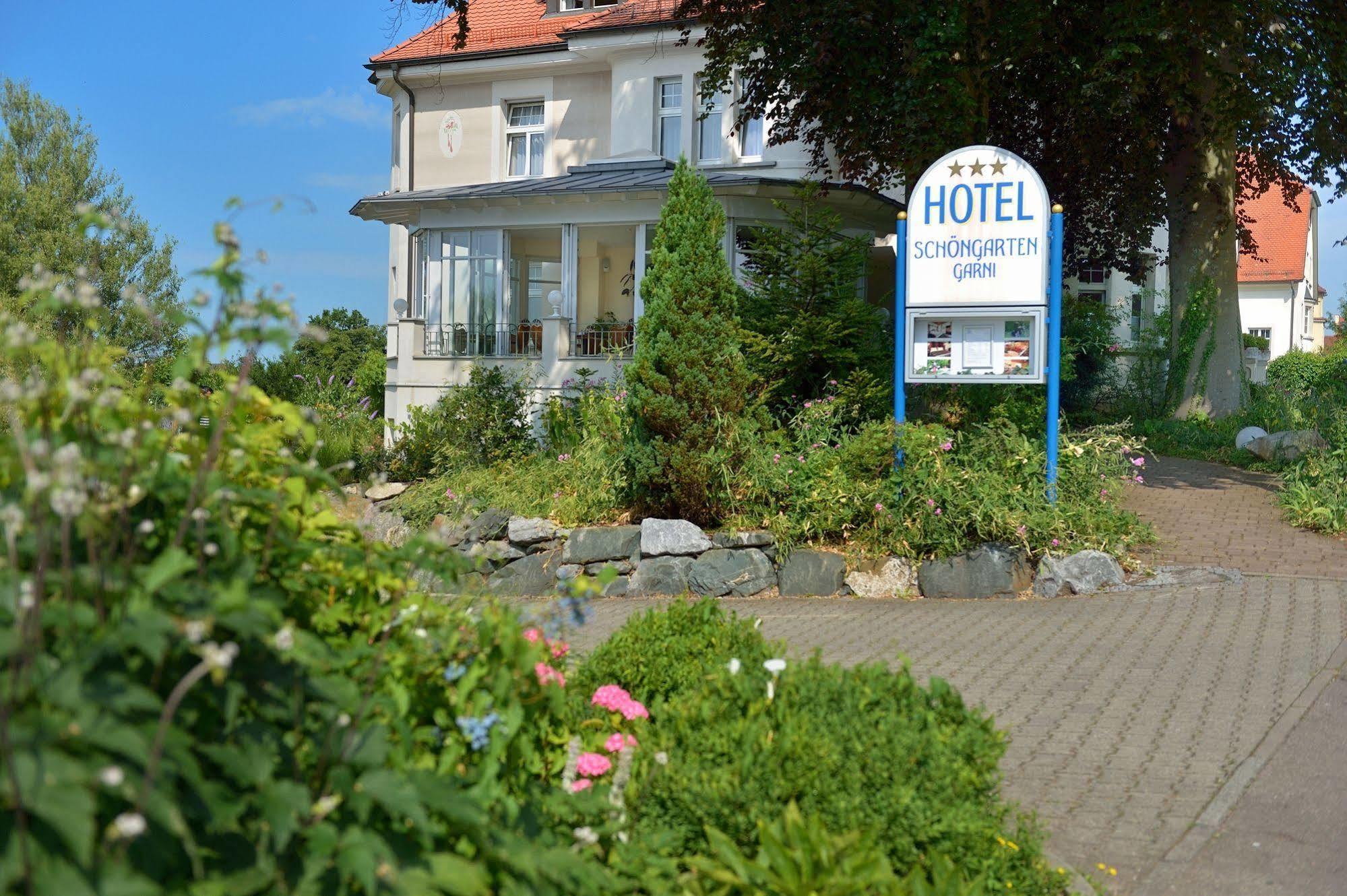 Schoengarten Garni Hotel 3*